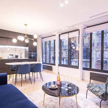 Chic & Fully-Equipped Apartment In Le Marais Paris Exterior photo