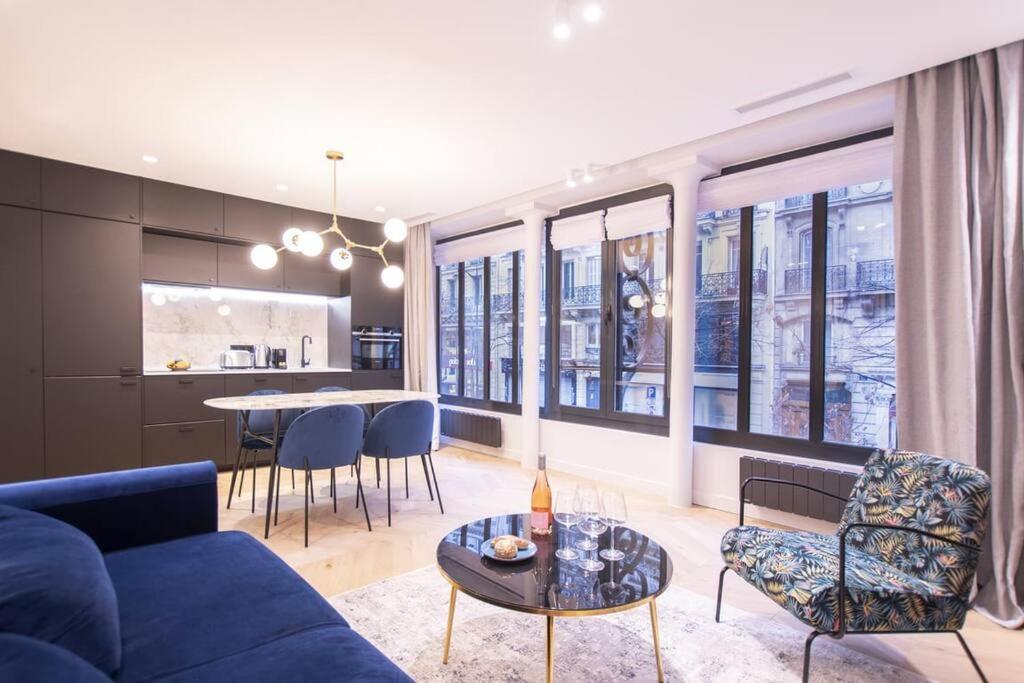 Chic & Fully-equipped In Le Marais Appartement